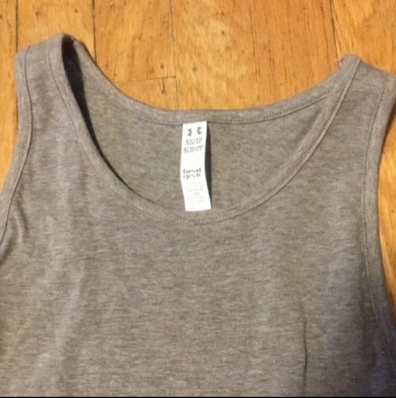 NWT Under Armor Gray Striped Active wear Tank Top - Picture 2 of 6